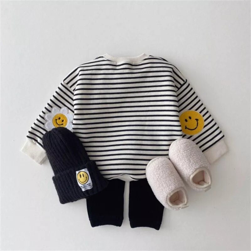 Warm and Cozy Sweater for Toddler and Kids, Smiley Face Sweatshirt for 1- 3 years old Little Ones