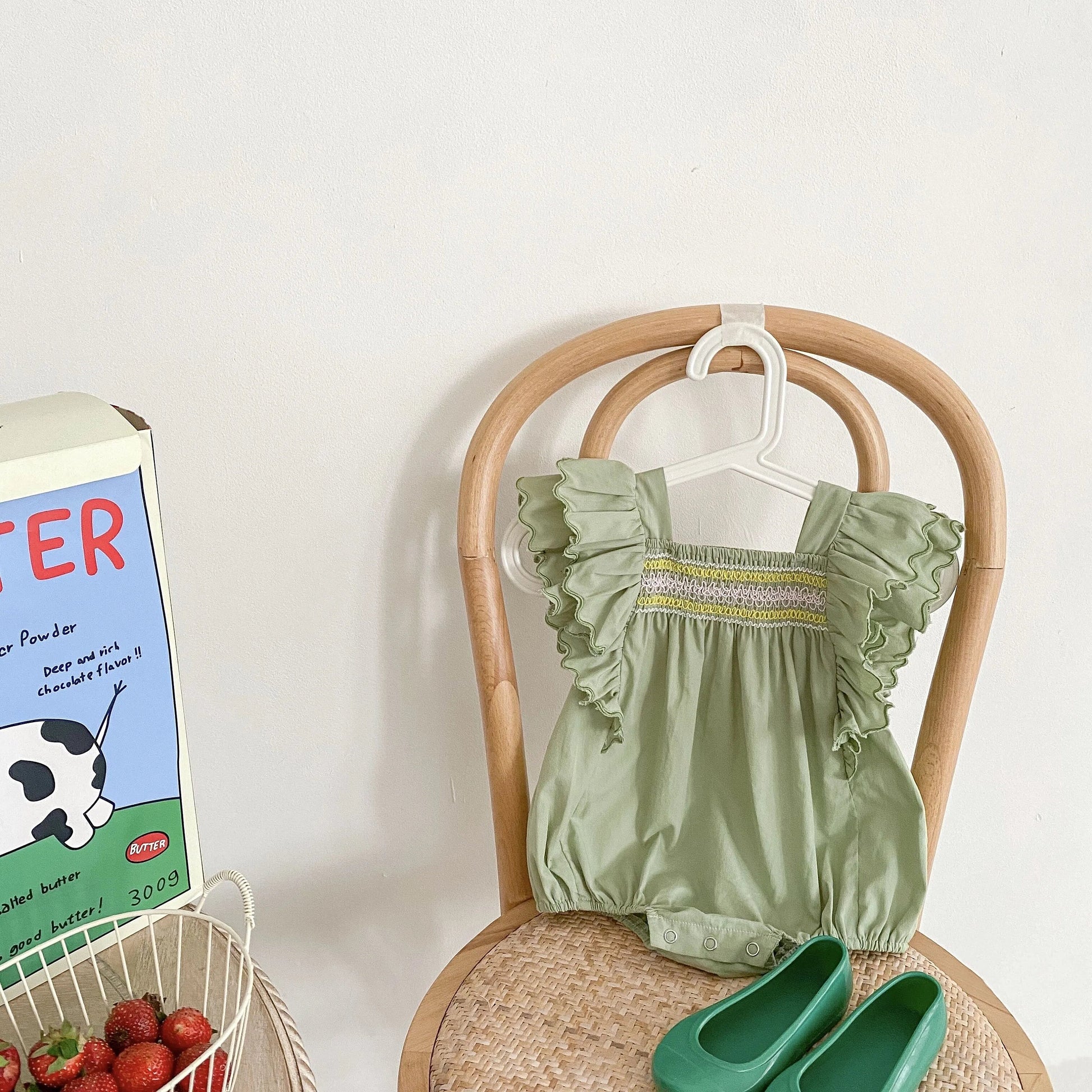 Green embroidered baby girl summer romper, Triangle crawling, Flying sleeve