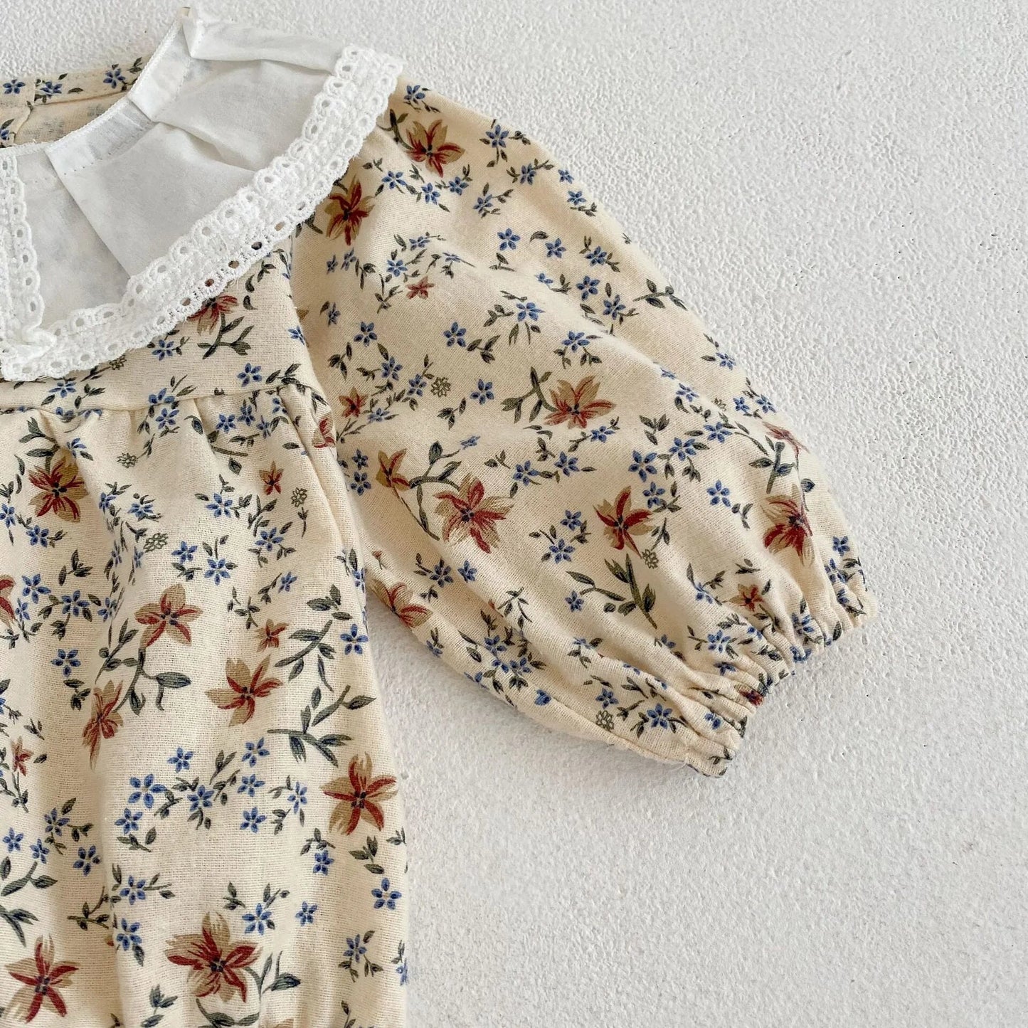 Baby Girl Spring Vintage Floral Bodysuit Kids Lace Hollow Out Peter Pan Collar Cotton Jumpsuit, Romper