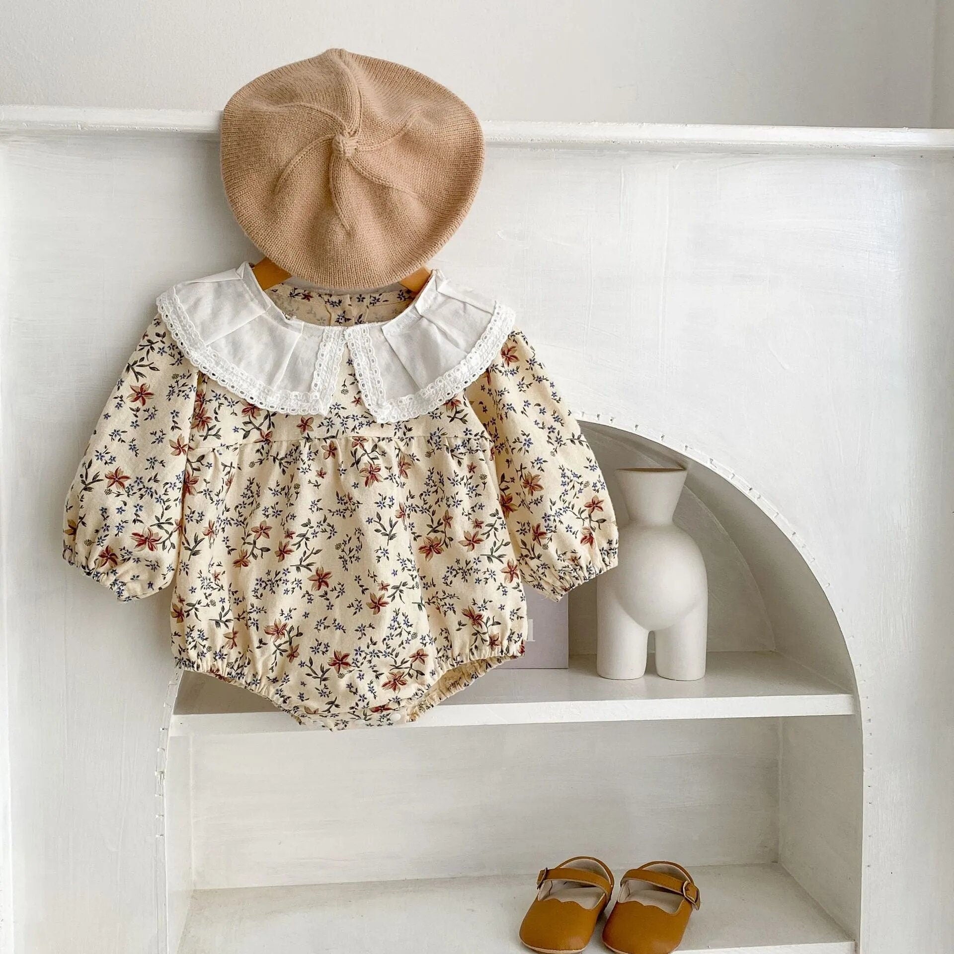 Baby Girl Spring Vintage Floral Bodysuit Kids Lace Hollow Out Peter Pan Collar Cotton Jumpsuit, Romper