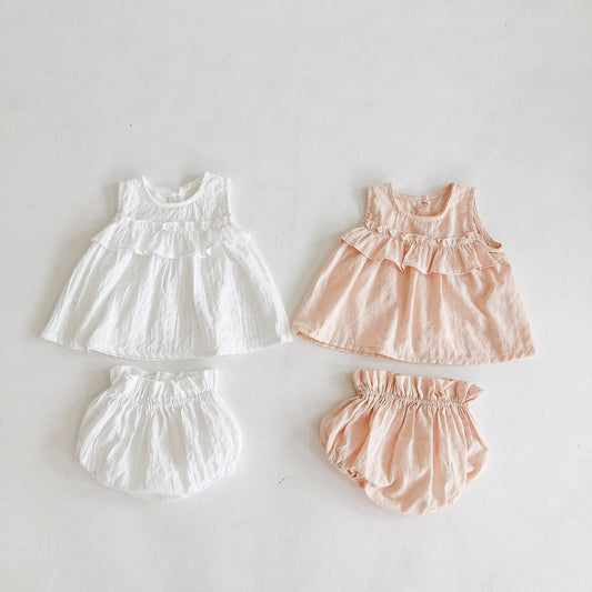 Summer baby girl two-piece suit, cotton sleeveless wooden ear top + lantern bread